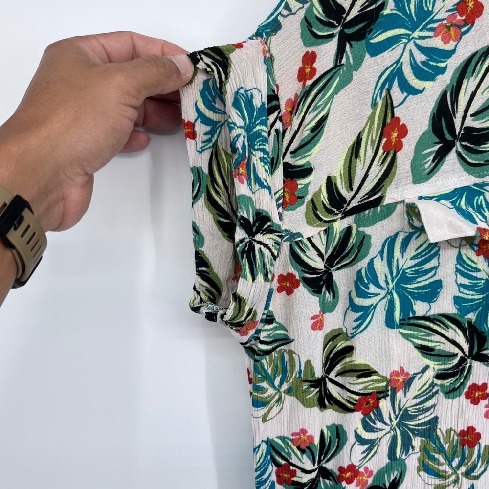 Lost + Wander Tropical Monstera Floral Rayon Button Down Dress M/L Vacation - Picture 4 of 10